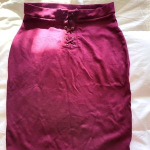 Burgundy pencil skirt